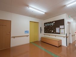 清潔感のある廊下