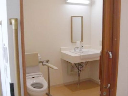 清潔なトイレ設備