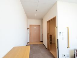 廊下の清潔な空間