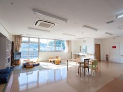 明るい共有スペース