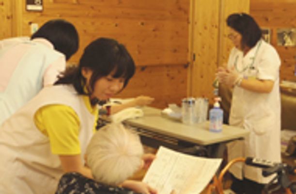 憩いの時間を過ごす居室