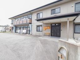 清潔感あるたたずまいの外観