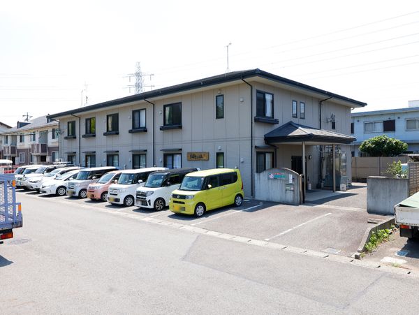 清潔感のある建物外観