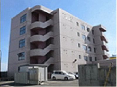 多階建ての外観