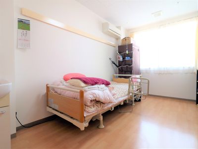 清潔な居室の一角