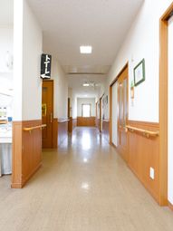 廊下の明るい空間