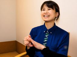 笑顔のスタッフ