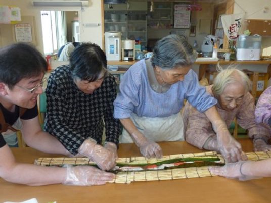 共同料理活動の様子