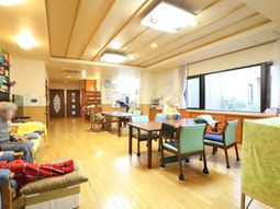 明るいダイニングルーム