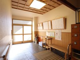 和風廊下の明るい空間