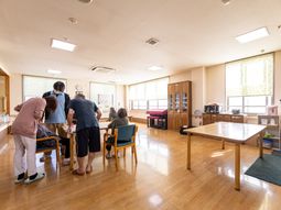 共有リビングの日常風景