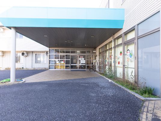 エントランス外観