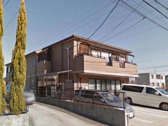 暖かみのある建物外観
