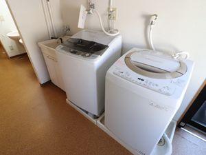 洗濯機と洗面台の設備