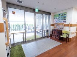 出入口とリビングエリア