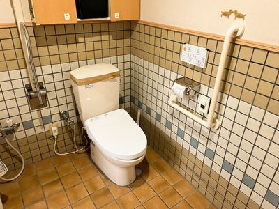 トイレ手すりの設置例