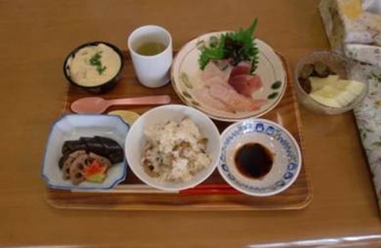 居室の配膳例