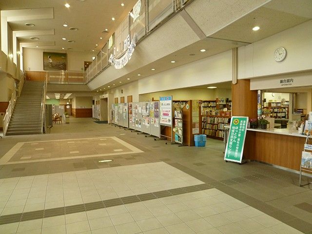 広々としたロビー