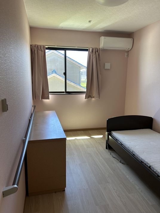 清潔感あふれる居室