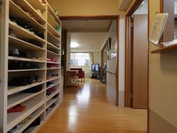 入口廊下と居室の一部