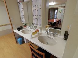 明るい洗面スペース