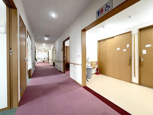 静かな廊下