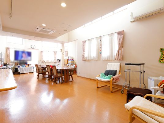 広々とした多目的室