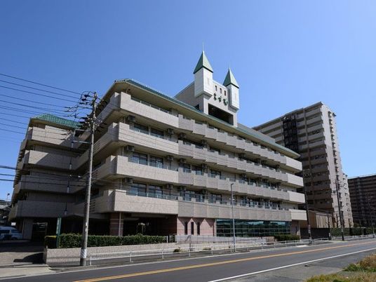 外観の建物正面  
