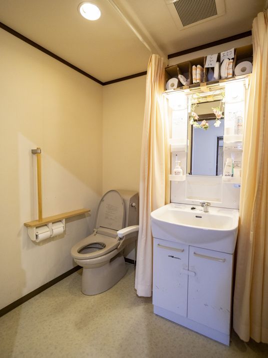 トイレと洗面台の空間