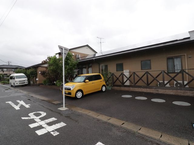 住宅街にある施設外観