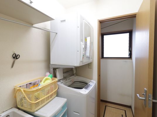 整頓された洗濯スペース