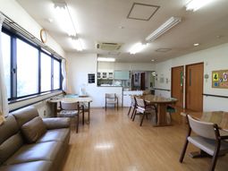 共用リビングの日常風景