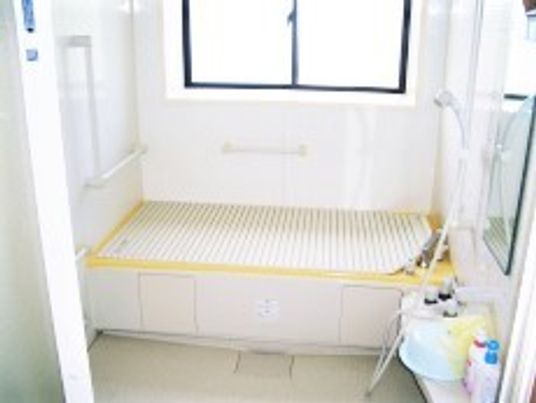 清潔な浴室