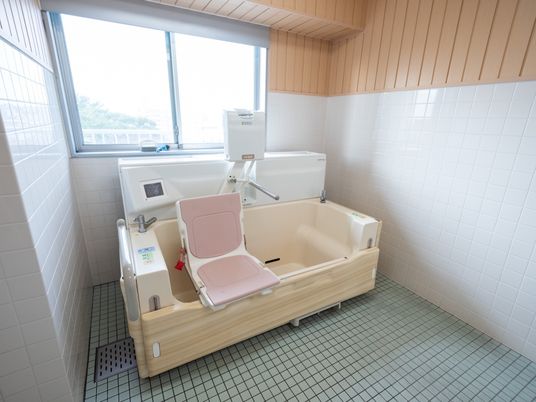 清潔感ある浴室