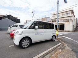 福祉用車両が停車中