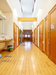 施設の廊下