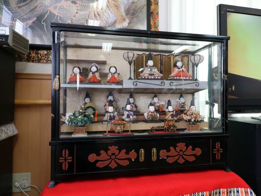 和風ディスプレイのある部屋