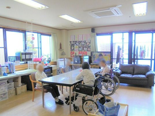共用リビングの一角