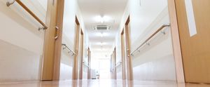 整備された施設の廊下