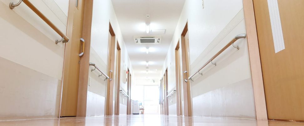 整備された施設の廊下