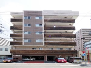 都市型の多階層外観