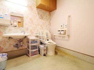 バリアフリー洗面所設備