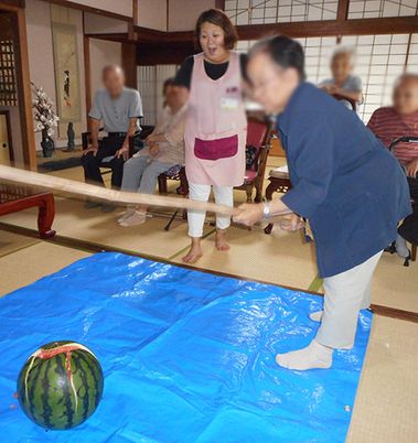 楽しいレクリエーション和室