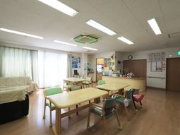居心地の良い明るいリビング