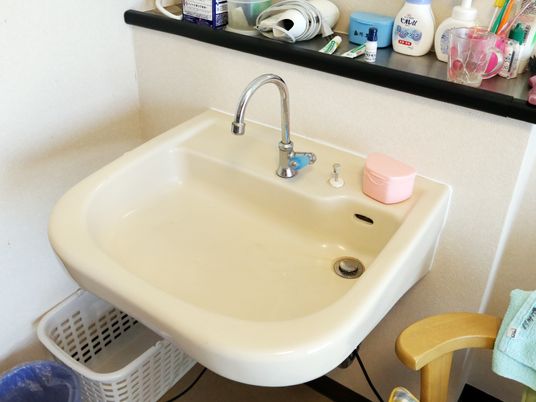 清潔な洗面台
