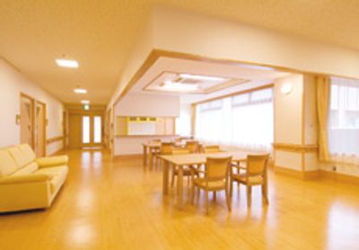 開放的な空間のラウンジ
