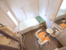 バリアフリー浴室設備