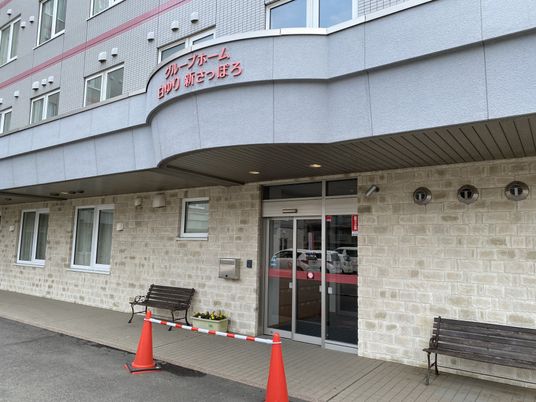 ゆったり静かなエントランス