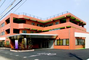 赤レンガ調の外観