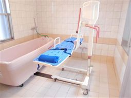 バリアフリー浴室設備
